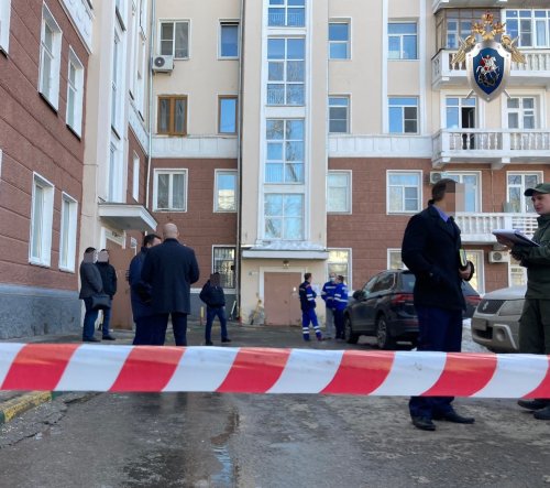 В доме в центре Н.Новгорода убита семья бизнесмена, среди погибших двое детей