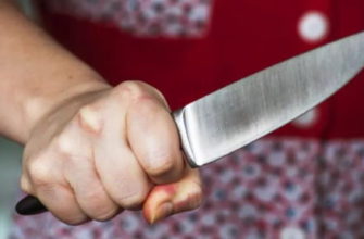 Воспитатель детского сада в Дзержинске ударила мужа ножом